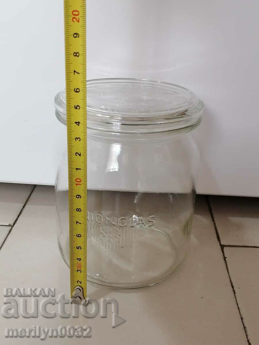 Delivery of Old German glass jar, 1930s Delivery of Old German glass jar, 1930s