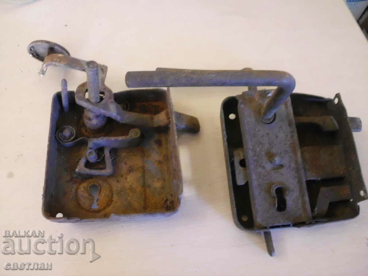 LOT OF OLD LOCKS with price 20.00 BGN | € 10.23 LOT OF OLD LOCKS with price 20.00 BGN | € 10.23