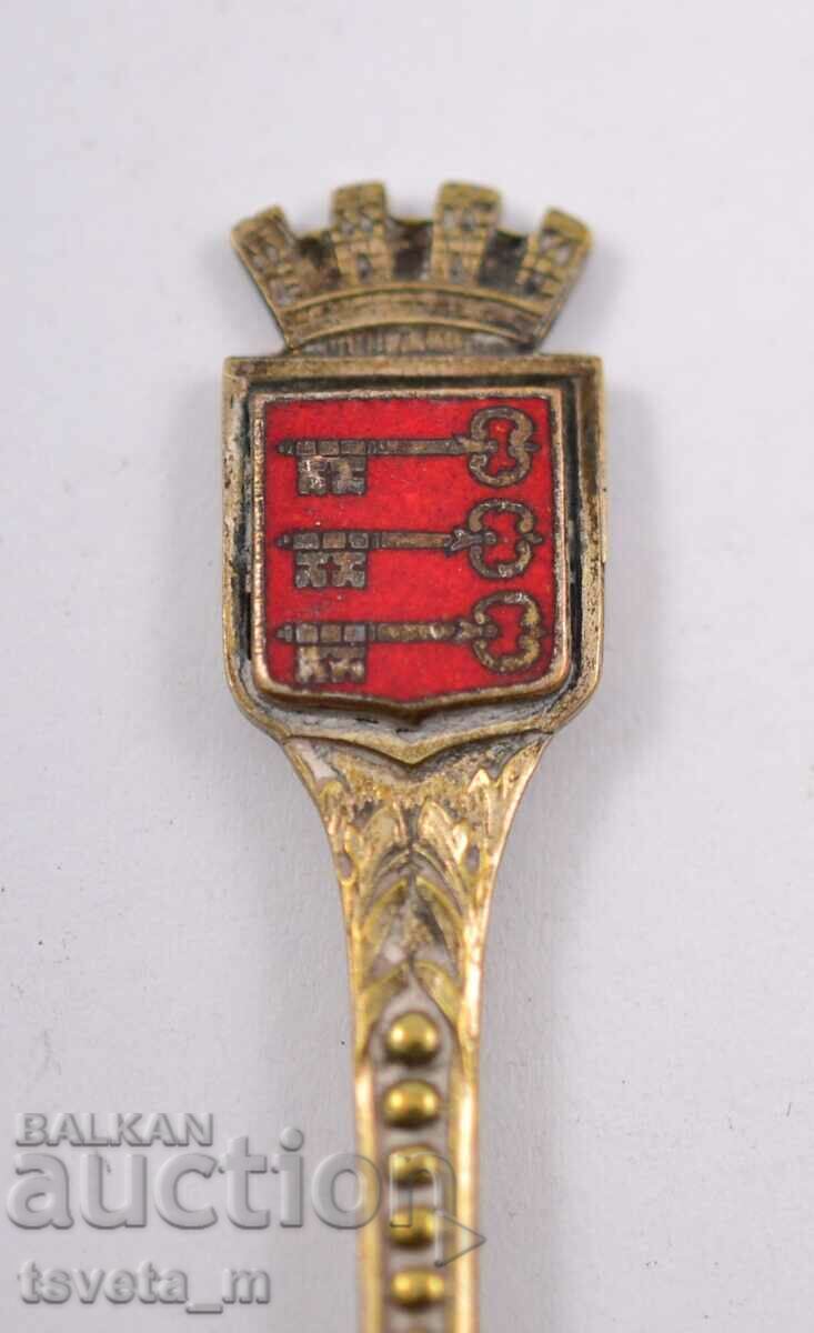 Auction Collectible scoop Auction Collectible scoop