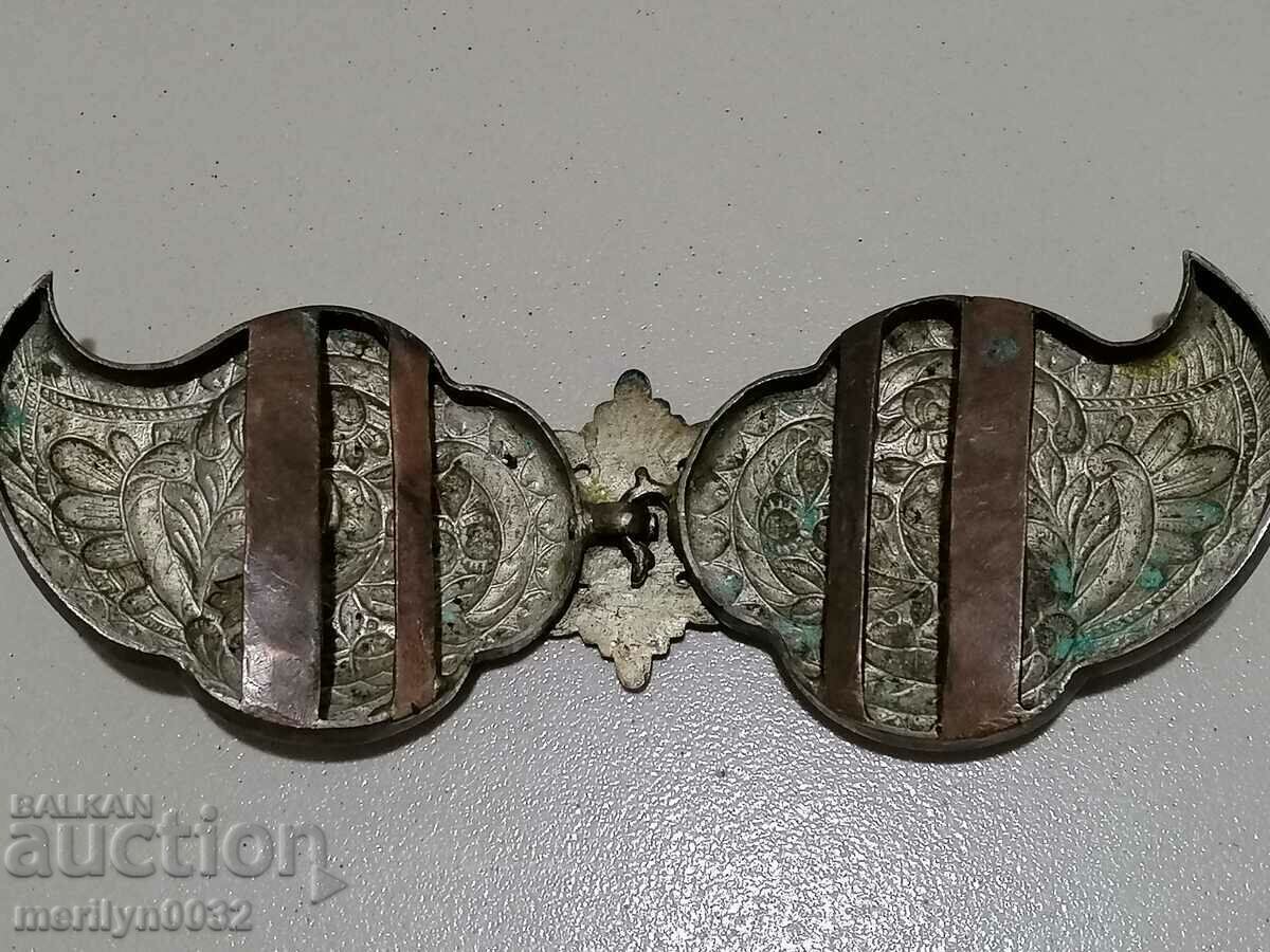 Παράδοση Αναγεννησιακά ασημένια σφυρήλατα κοσμήματα πάφτα ασημένια κοσμήματα