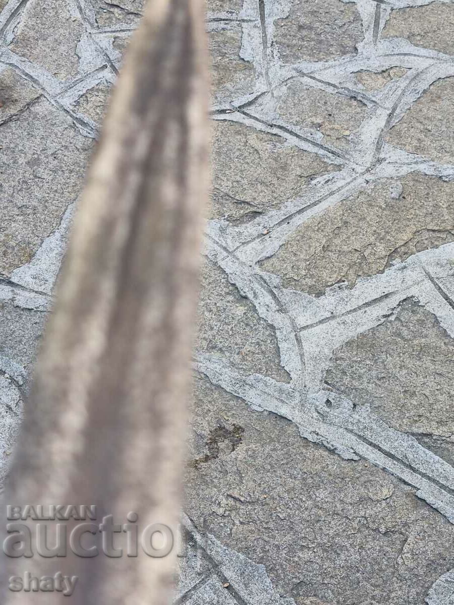 Ένα παλιό στιλέτο. Μαχαίρι - 5 Ένα παλιό στιλέτο. Μαχαίρι - 5