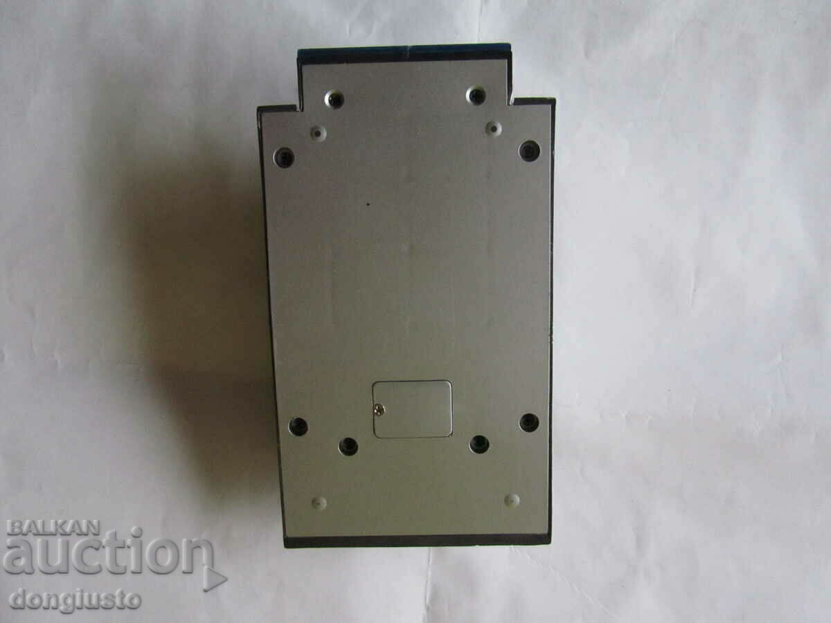 Δημοπρασία Διαφημιστικό ρολόι με αριθμομηχανή