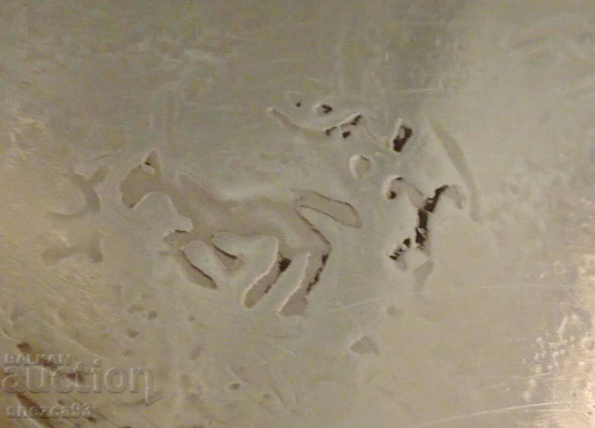 Silver-plated tray, 46 cm, 1.2 kg, ornaments, hardware - 7 Silver-plated tray, 46 cm, 1.2 kg, ornaments, hardware - 7