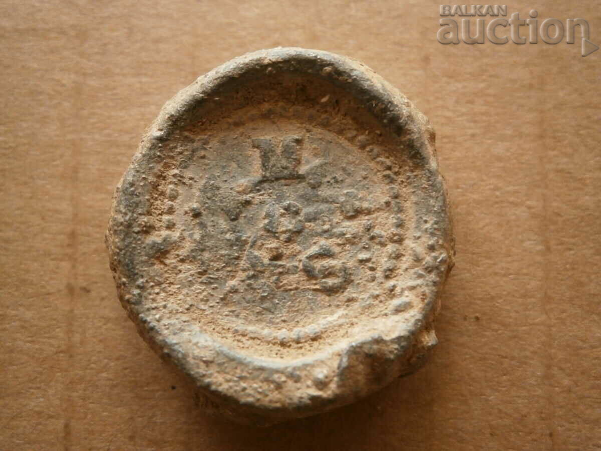 Delivery of very old military seal lion with shield Delivery of very old military seal lion with shield