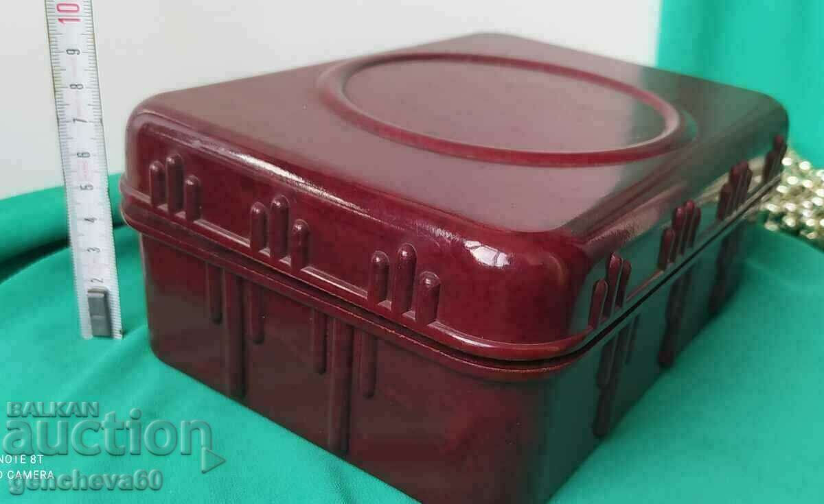 Δημοπρασία Σειρά Ρετρό στρατιωτικό μπακελιτικό κουτί Δημοπρασία Σειρά Ρετρό στρατιωτικό μπακελιτικό κουτί