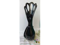 Frumoasa vaza din sticla neagra de cristal de Murano
