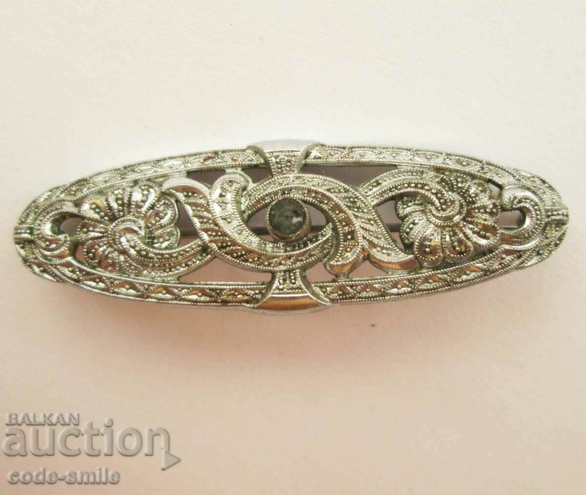 Μια όμορφη παλιά γυναικεία καρφίτσα Art Deco της δεκαετίας του 1930 με τιμή 65.00 BGN | € 33.23 Μια όμορφη παλιά γυναικεία καρφίτσα Art Deco της δεκαετίας του 1930 με τιμή 65.00 BGN | € 33.23