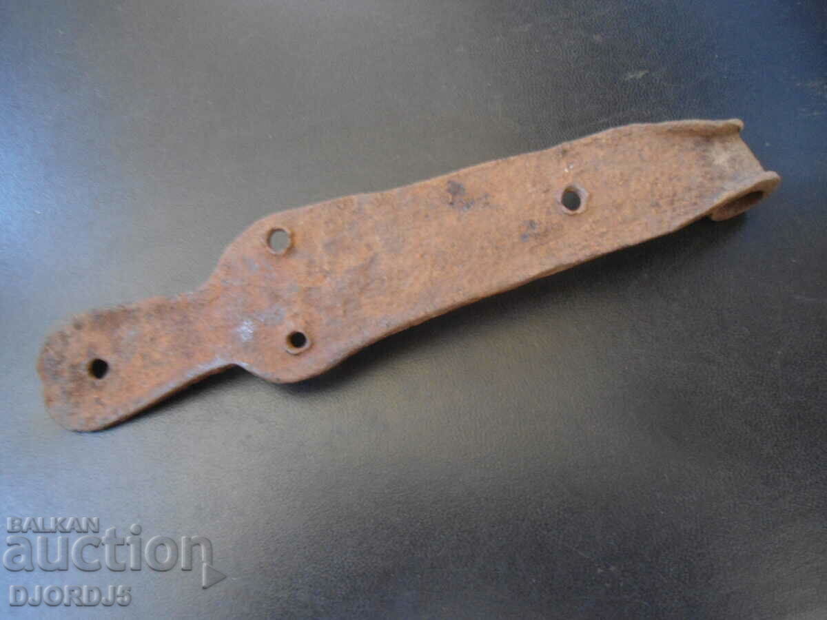 Auction Old wrought iron hinge Auction Old wrought iron hinge