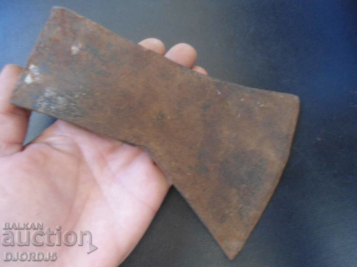 Delivery of Old axe, axe, axe