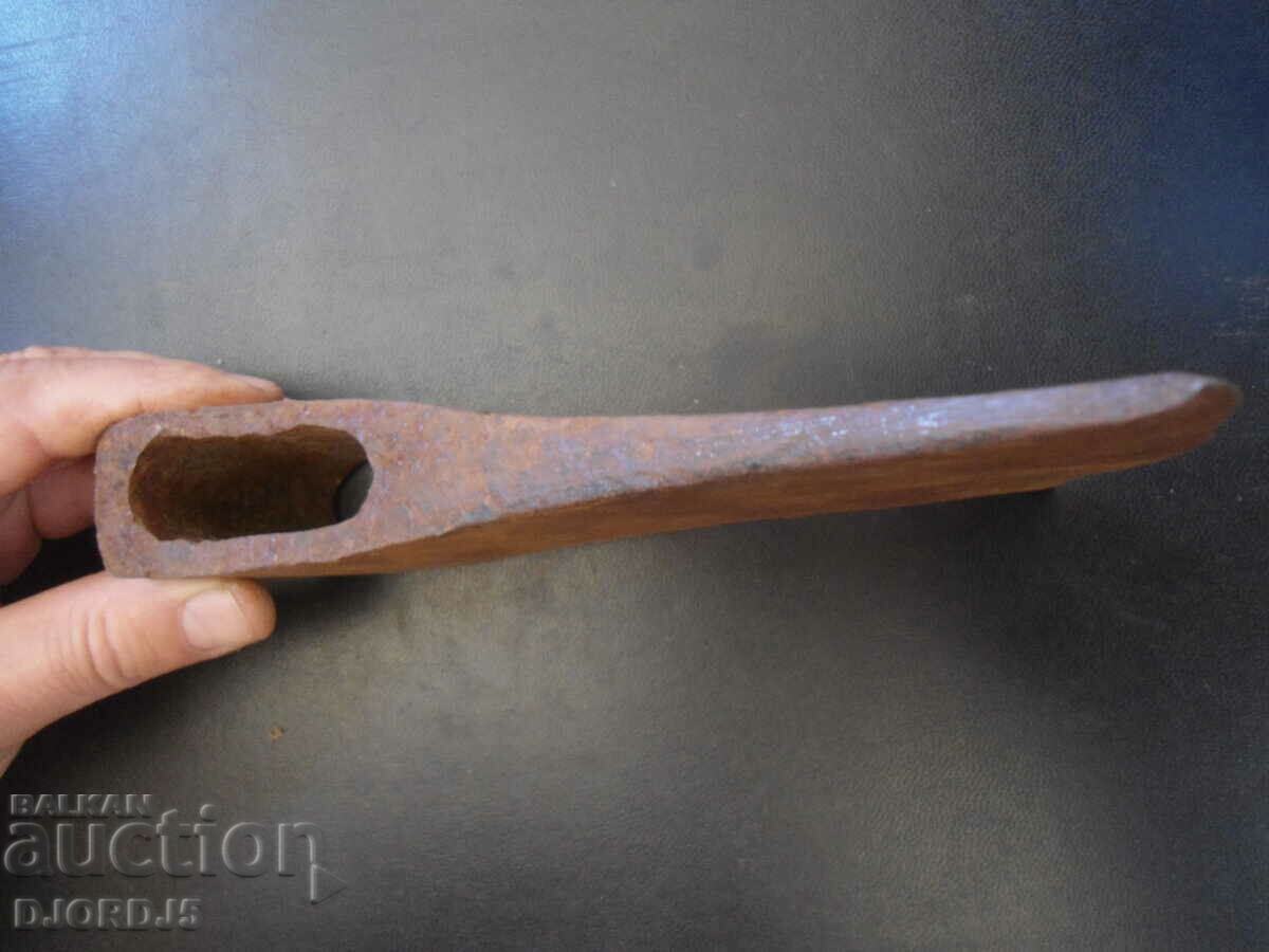 Old axe, axe, axe - 5