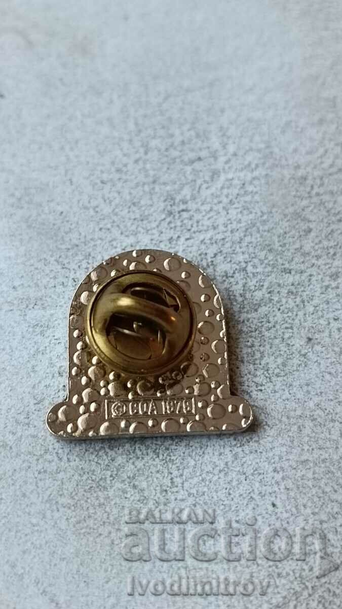 Canada Celebration 88 Olympic Committee Badge with price 4.65 BGN | € 2.38