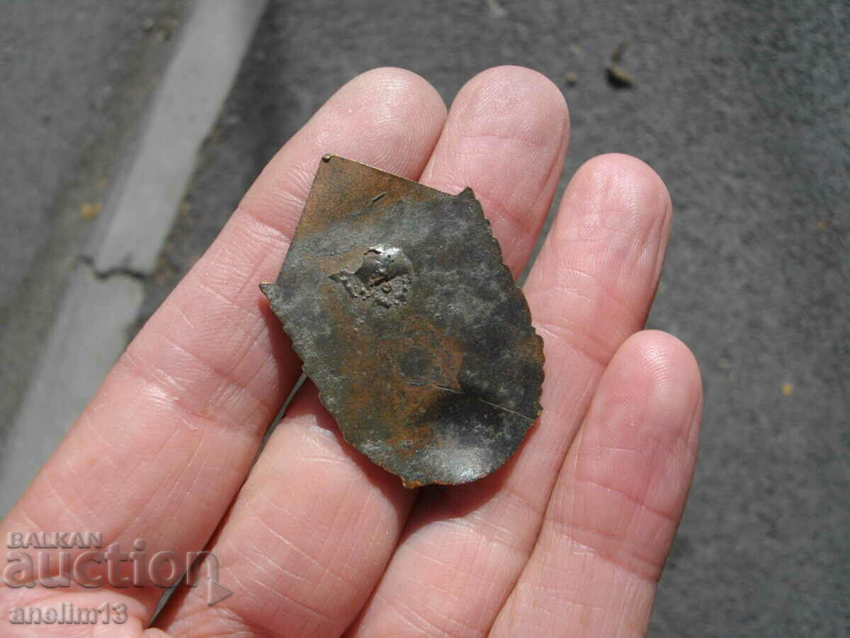 Delivery of OLD MISSILE TROOPS BADGE Delivery of OLD MISSILE TROOPS BADGE