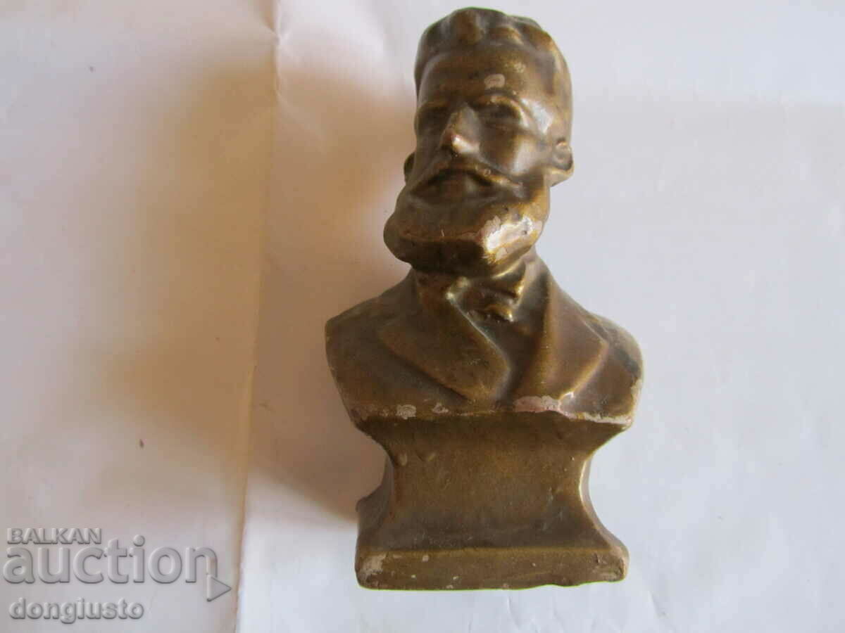 Ceramic bust of Hristo Botev Ceramic bust of Hristo Botev