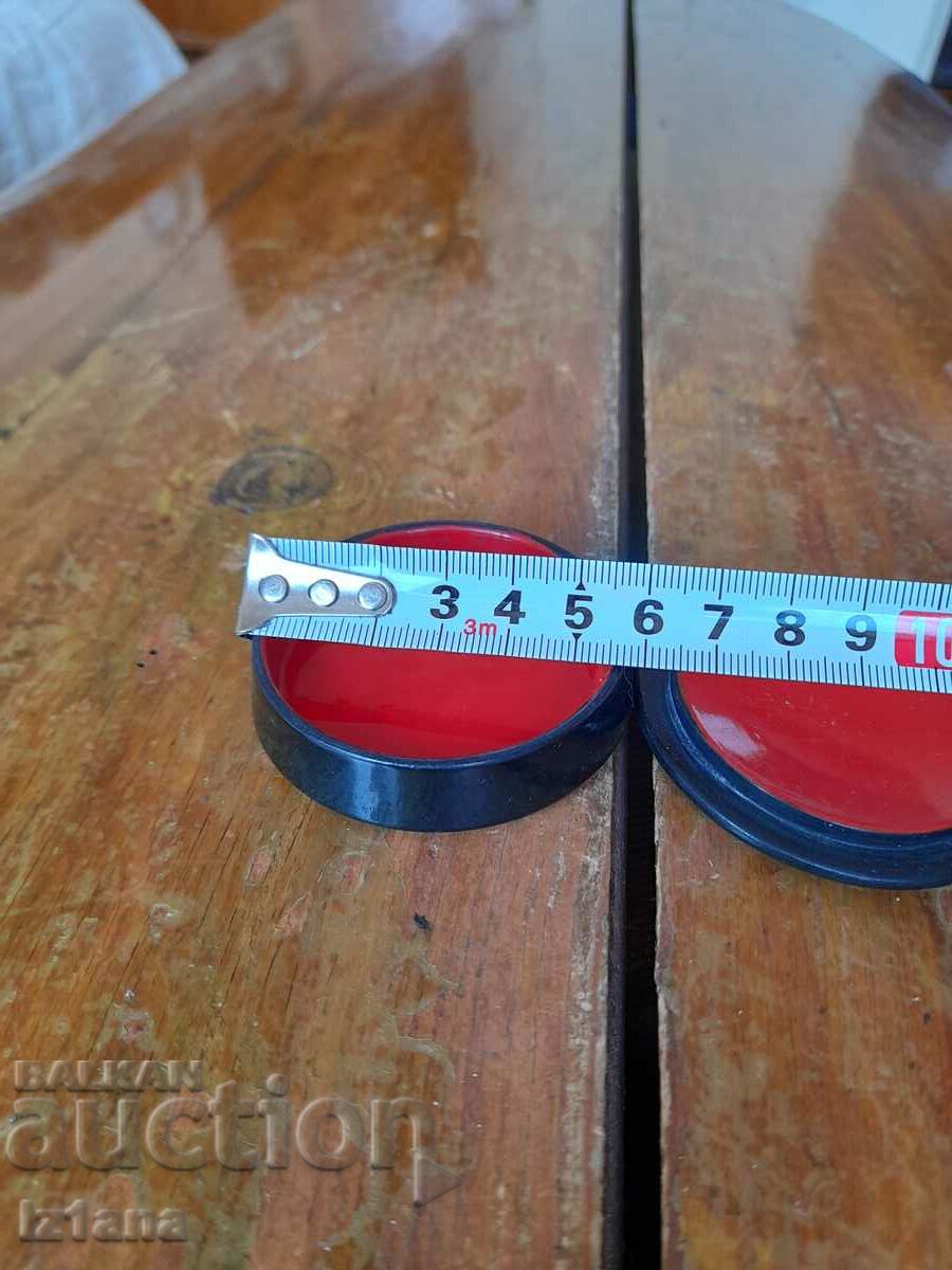 Delivery of Old jewelry box Delivery of Old jewelry box