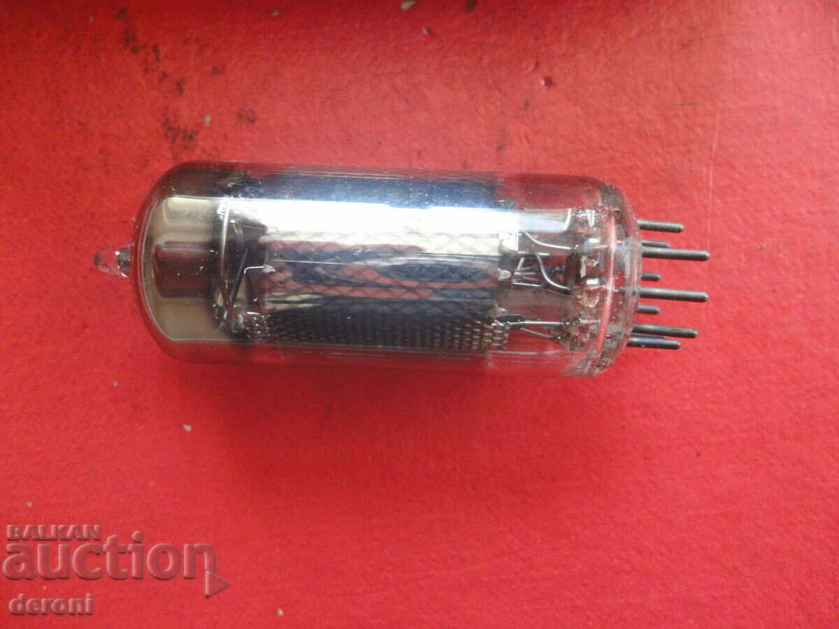 Delivery of Siemens Rohren EF89 radio lamp Delivery of Siemens Rohren EF89 radio lamp