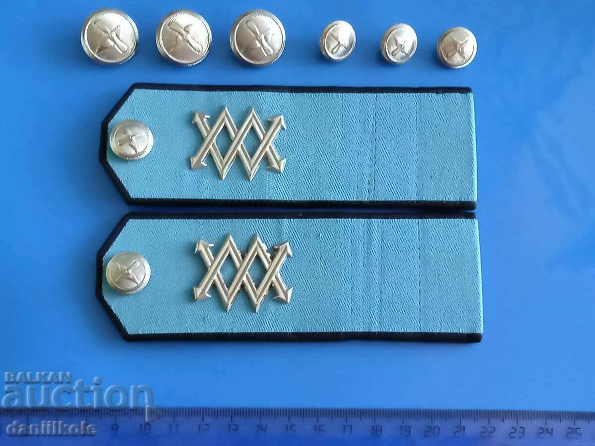 *$*Y*$* SET OF AIR FORCE Epaulettes + BUTTONS + INSIGNIA *$*Y*$* - 6