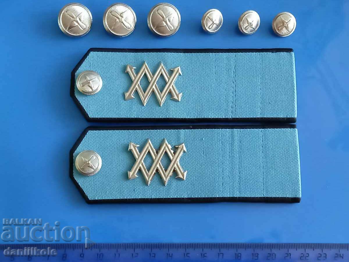 *$*Y*$* SET OF AIR FORCE Epaulettes + BUTTONS + INSIGNIA *$*Y*$*