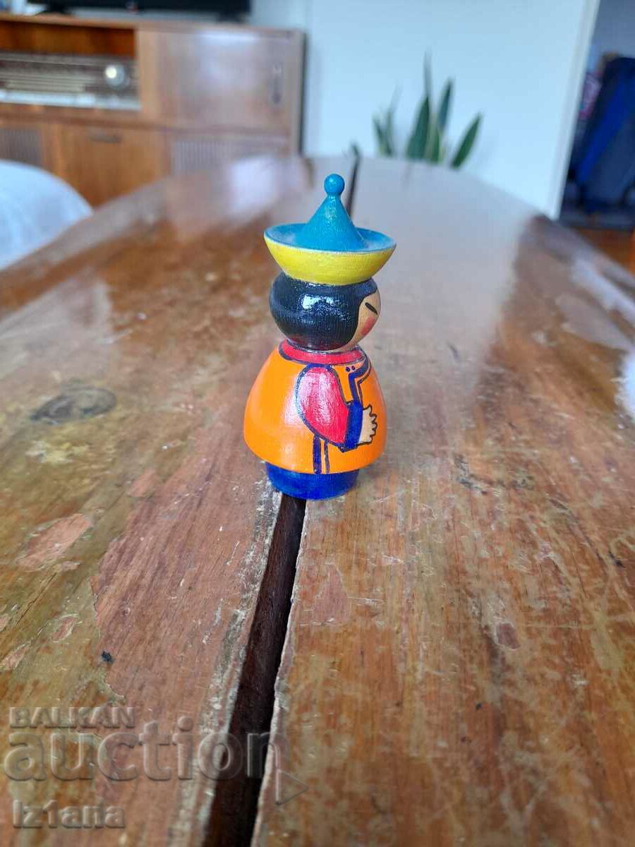 Old wooden figurine with price 10.00 BGN | € 5.11 Old wooden figurine with price 10.00 BGN | € 5.11