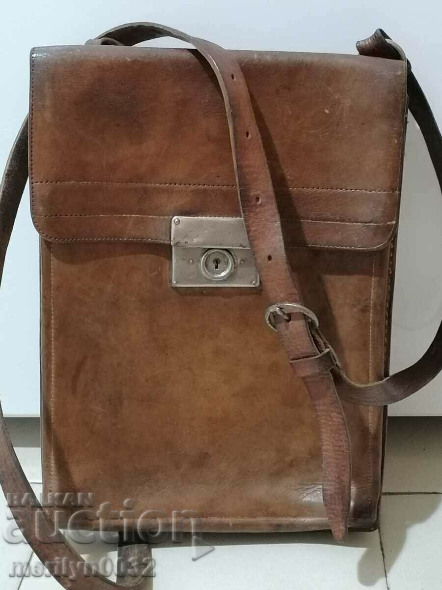 WW1 Commander's Bag with price 145.00 BGN | € 74.14 WW1 Commander's Bag with price 145.00 BGN | € 74.14