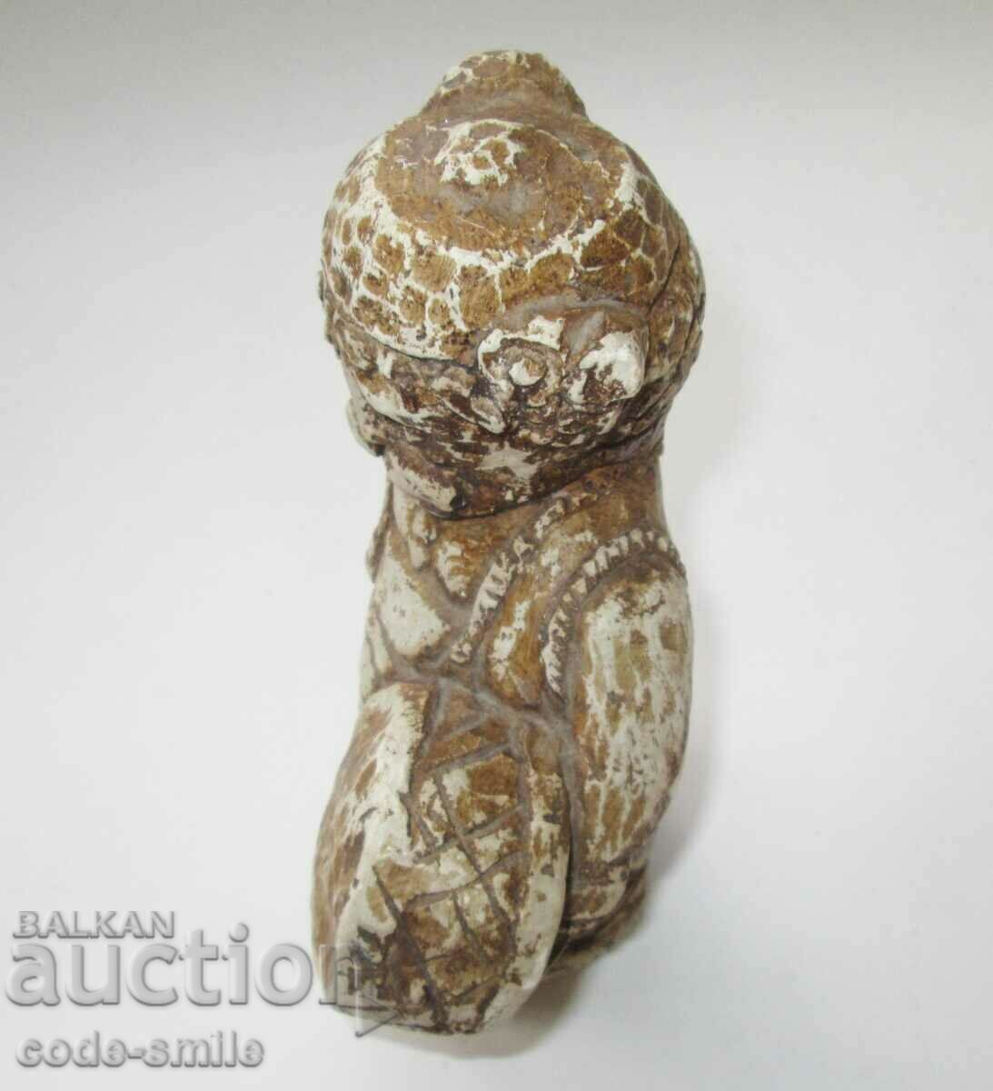 Auction Old author's plastic statuette plaster figure "drummer" Auction Old author's plastic statuette plaster figure "drummer"