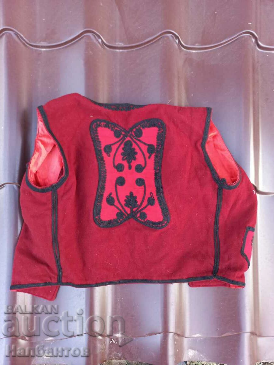 Delivery of MEN'S THRACIAN VEST COSTUME Delivery of MEN'S THRACIAN VEST COSTUME