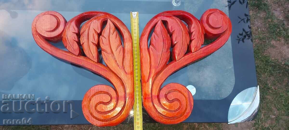 Auction THREADED SHELF SUPPORTS Auction THREADED SHELF SUPPORTS