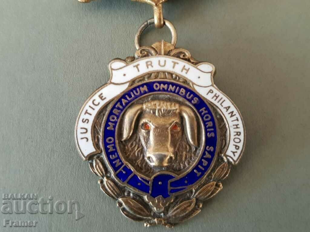 Licitație Medalie de argint email aurit Ordinul Masonic Anglia Birmingham Licitație Medalie de argint email aurit Ordinul Masonic Anglia Birmingham