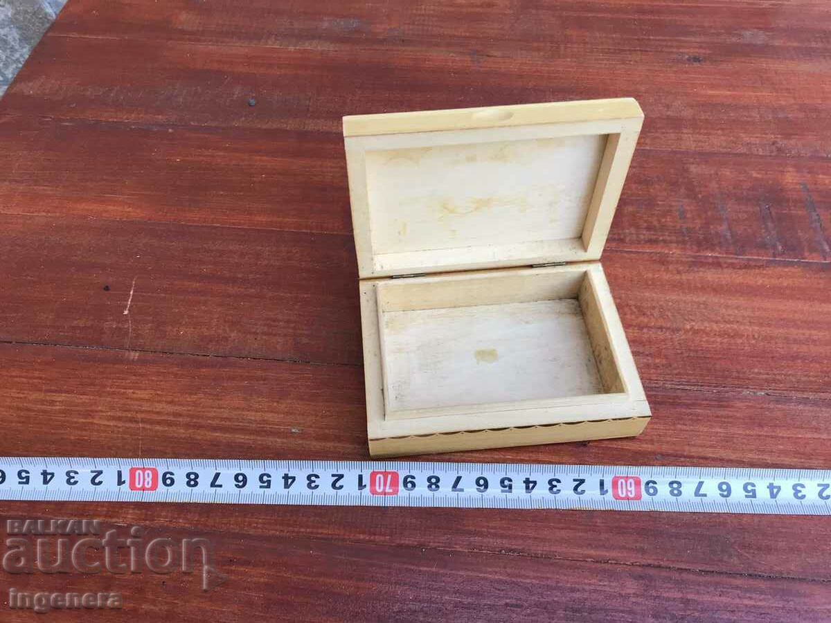 BOX BOX WOOD PYROGRAPHED PAINTED COLOR with price 9.00 BGN | € 4.60 BOX BOX WOOD PYROGRAPHED PAINTED COLOR with price 9.00 BGN | € 4.60