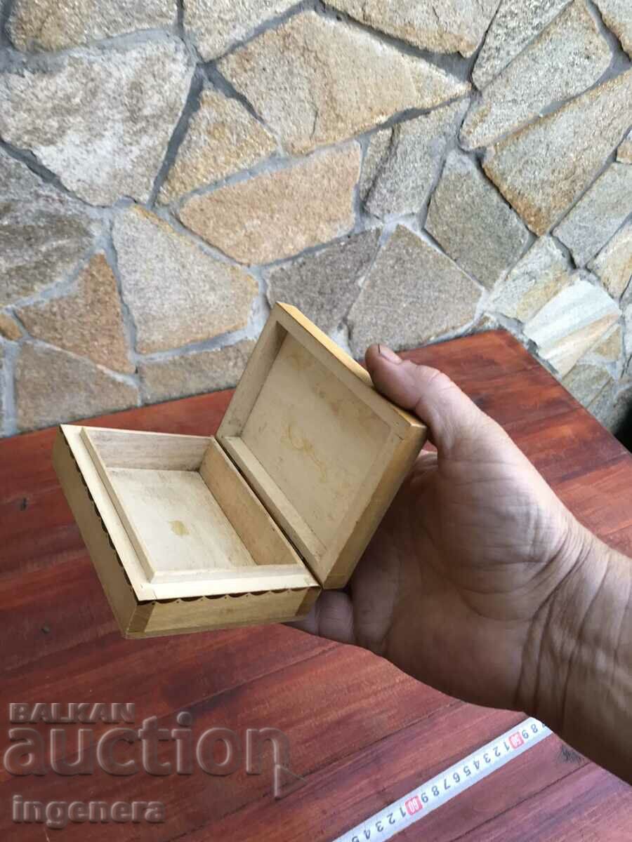 BOX BOX WOOD PYROGRAPHED PAINTED COLOR - 6 BOX BOX WOOD PYROGRAPHED PAINTED COLOR - 6