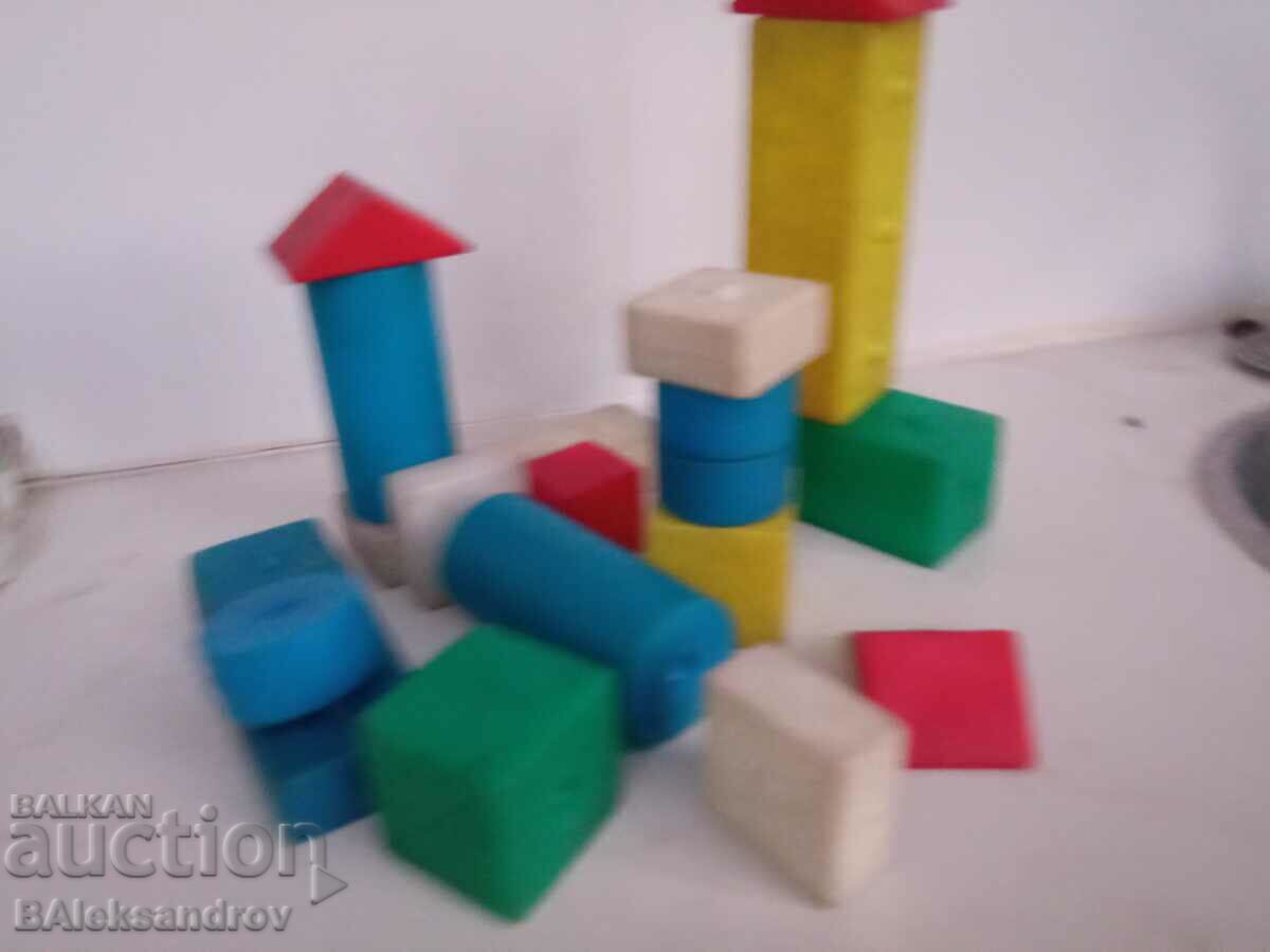 Social Bulgarian designer with price 9.00 BGN | € 4.60 Social Bulgarian designer with price 9.00 BGN | € 4.60