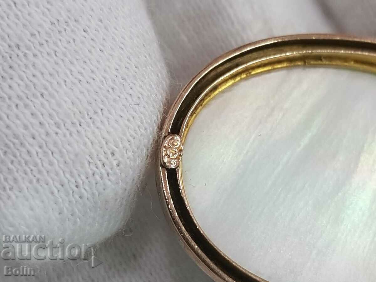 Gold Painted Victorian Medallion 1880 - 1900 - 5 Gold Painted Victorian Medallion 1880 - 1900 - 5