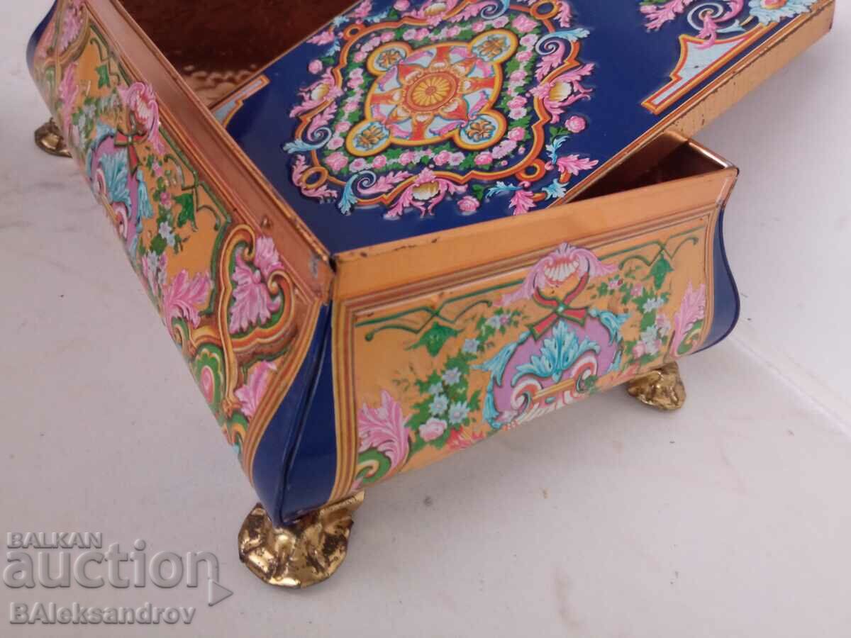 Beautiful metallic German box with price 16.00 BGN | € 8.18 Beautiful metallic German box with price 16.00 BGN | € 8.18