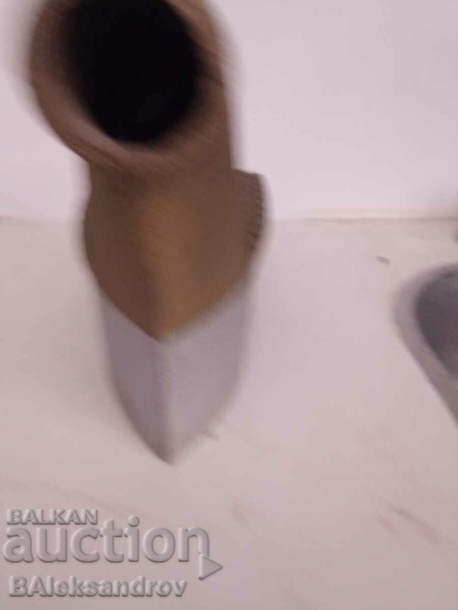 A rare iron with a chimney - 7 A rare iron with a chimney - 7