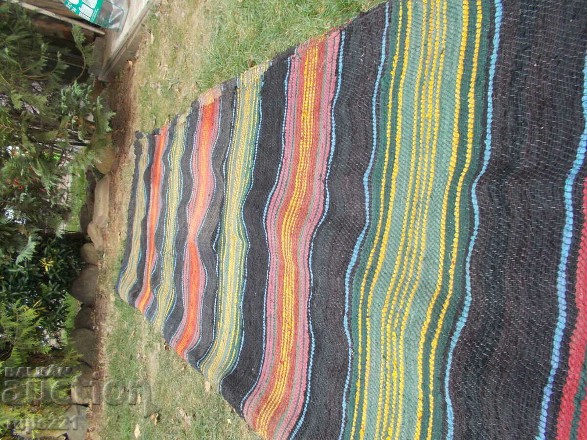 Queue, rug - 5 Queue, rug - 5