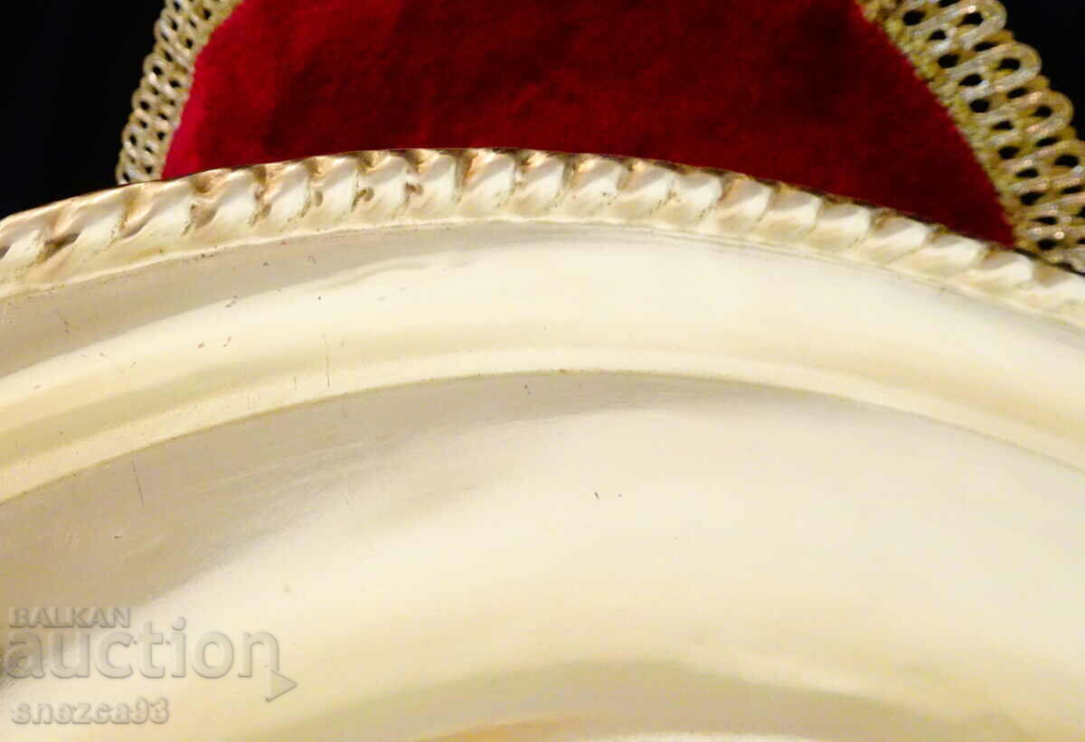 Auction Bronze Panel English Battleship, 44 cm, 850 g Auction Bronze Panel English Battleship, 44 cm, 850 g