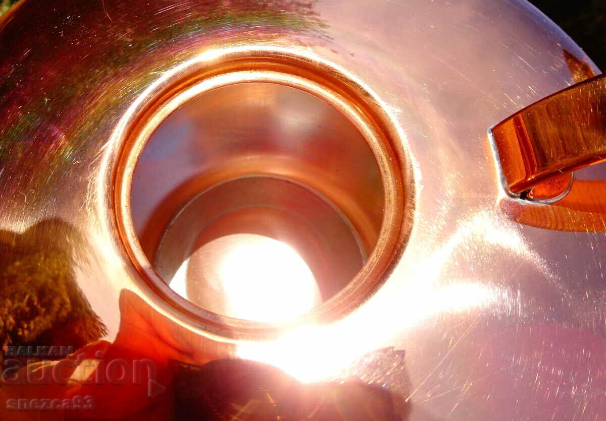 Aladdin copper teapot, unused. - 6 Aladdin copper teapot, unused. - 6