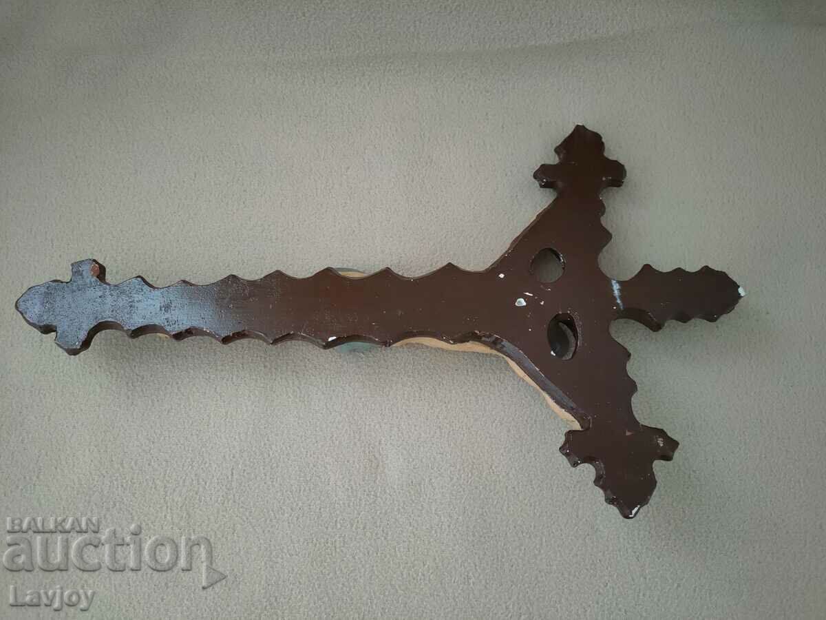 Delivery of Large cross crucifix Delivery of Large cross crucifix