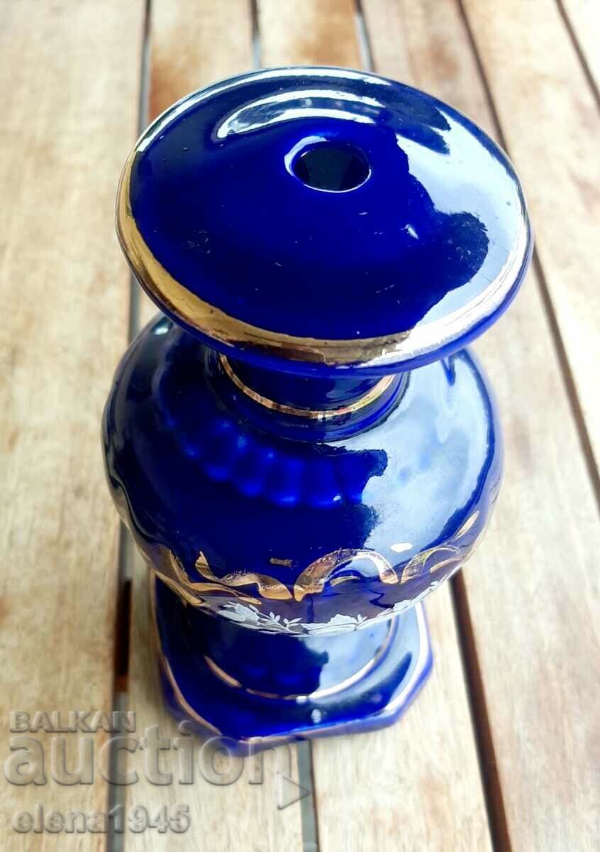 A vase with price 64.00 BGN | € 32.72 A vase with price 64.00 BGN | € 32.72