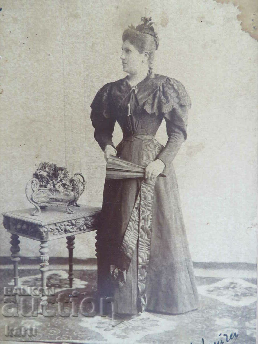 OLD PHOTO - CARDBOARD - IVAN KARASTOYANOV - SOFIA with price 34.99 BGN | € 17.89 OLD PHOTO - CARDBOARD - IVAN KARASTOYANOV - SOFIA with price 34.99 BGN | € 17.89