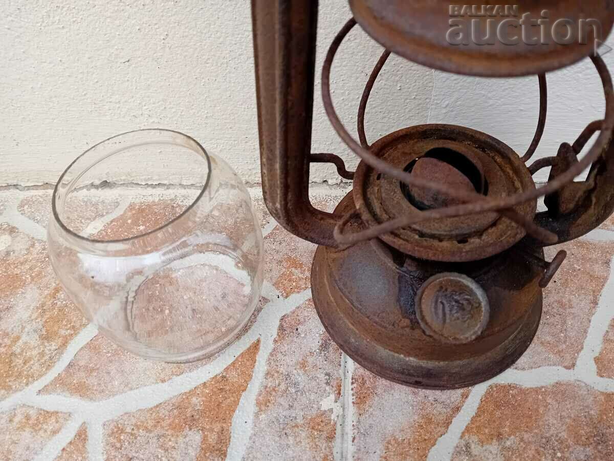 Auction Vintage German Feuerhand 275 1914 WW1 WWII RRR Lantern Auction Vintage German Feuerhand 275 1914 WW1 WWII RRR Lantern