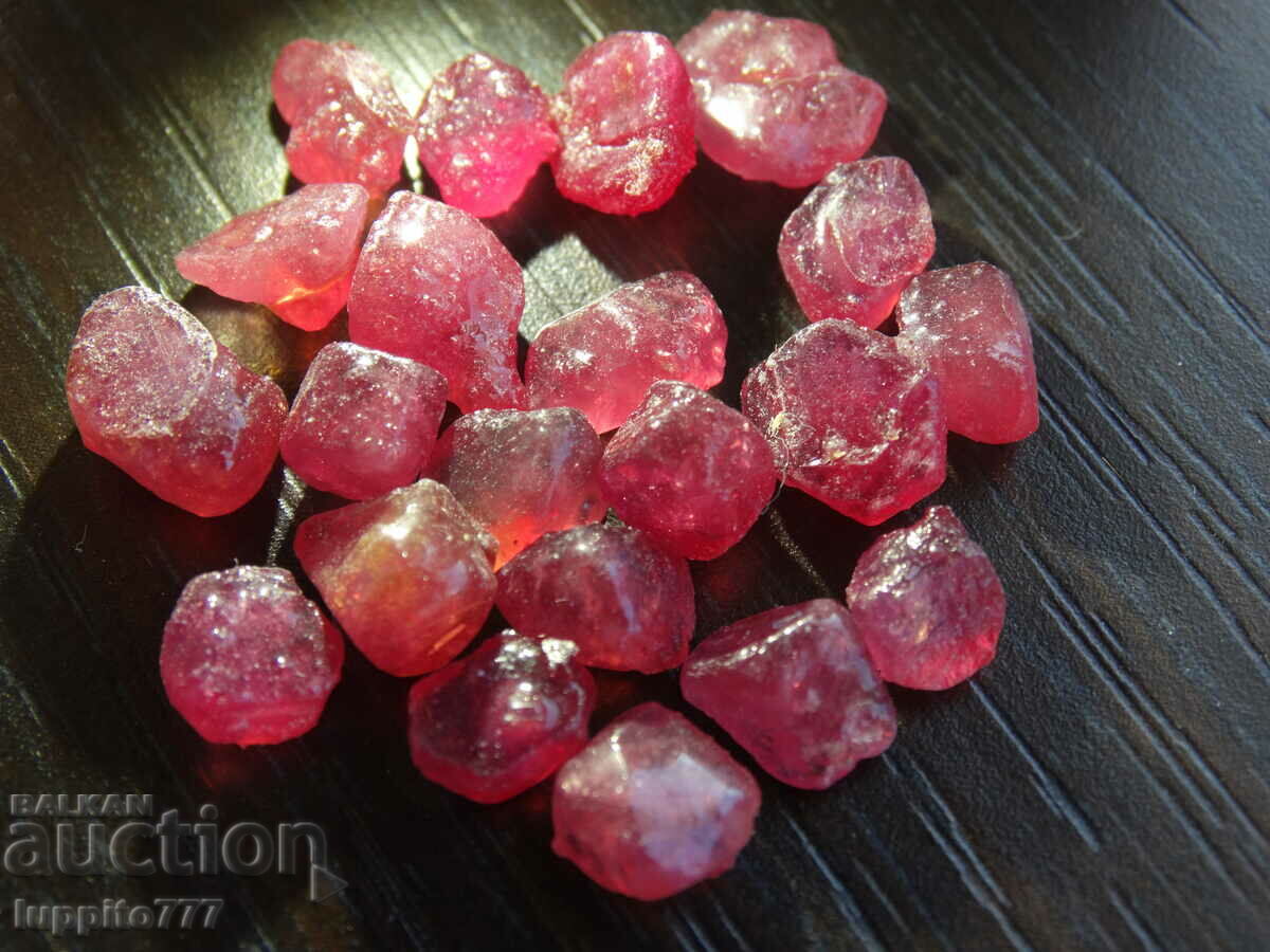 φυσικό ρουμπινί κορούνδιο όψης ποιότητας 62 καρατίων παρτίδα 21 τμχ - 5 φυσικό ρουμπινί κορούνδιο όψης ποιότητας 62 καρατίων παρτίδα 21 τμχ - 5