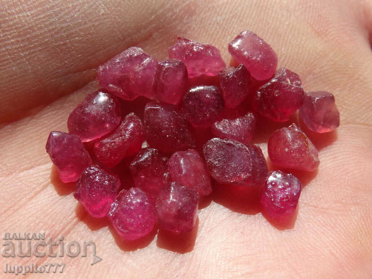 φυσικό ρουμπινί κορούνδιο όψης ποιότητας 62 καρατίων παρτίδα 21 τμχ - 6 φυσικό ρουμπινί κορούνδιο όψης ποιότητας 62 καρατίων παρτίδα 21 τμχ - 6