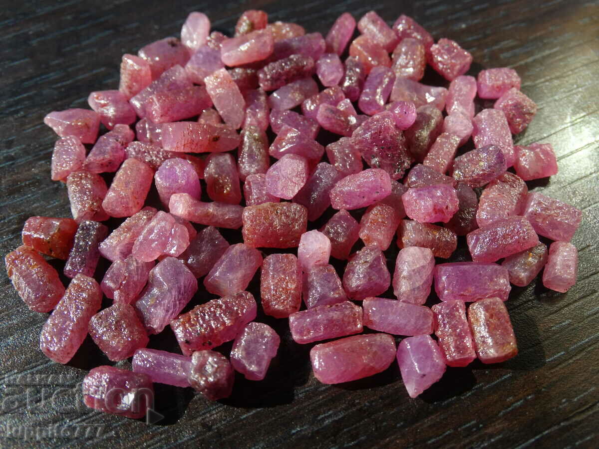 Δημοπρασία φυσικό ρουμπινί κορούνδιο όψης ποιότητας 212 καρατίων 90+τεμ Δημοπρασία φυσικό ρουμπινί κορούνδιο όψης ποιότητας 212 καρατίων 90+τεμ