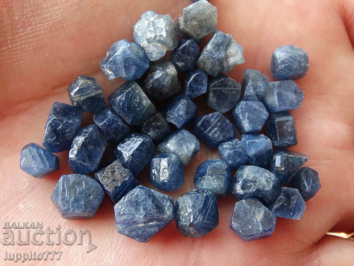 φυσικό ζαφείρι Mogok facet ποιότητας 136 καρατίων 40 τμχ. παρτίδα με τιμή 654.00 BGN | € 334.38 φυσικό ζαφείρι Mogok facet ποιότητας 136 καρατίων 40 τμχ. παρτίδα με τιμή 654.00 BGN | € 334.38