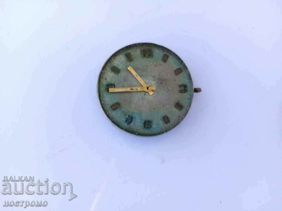 Mașină de scris dintr-un ceas sovietic - A 625 cu preț 1.00 BGN | € 0.51 Mașină de scris dintr-un ceas sovietic - A 625 cu preț 1.00 BGN | € 0.51