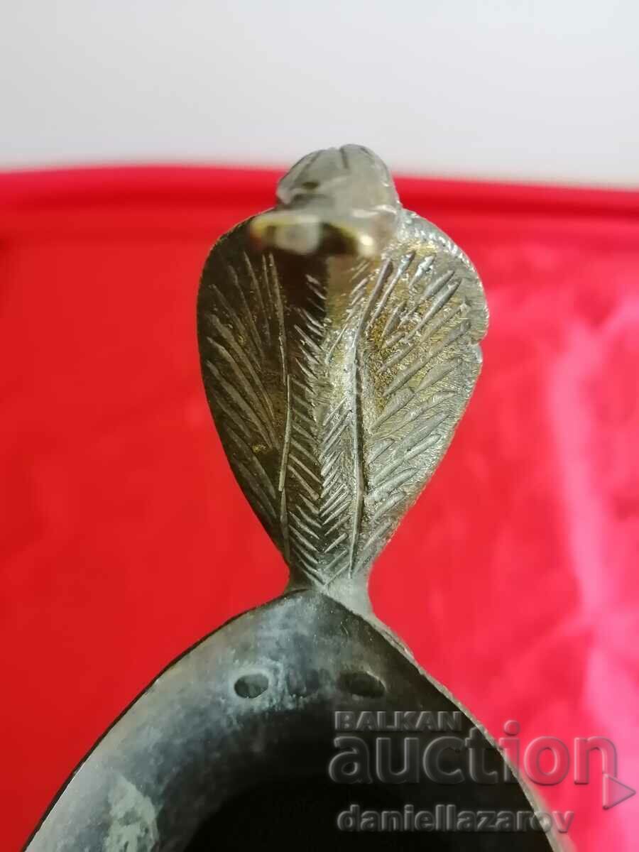 Delivery of Rare Antique Bronze PERSIAN Jug 19th Century Delivery of Rare Antique Bronze PERSIAN Jug 19th Century