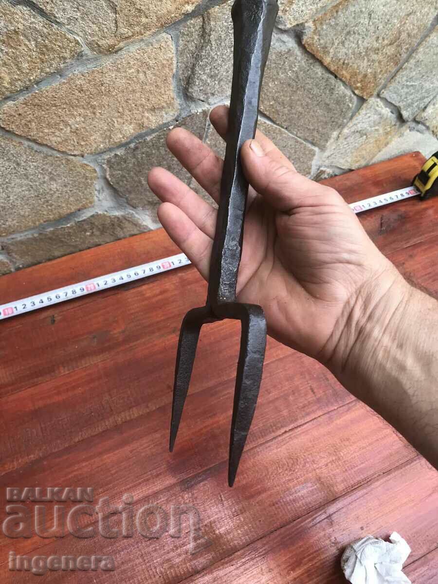 Delivery of ANCHOR FOR RIVING OLD TWO-TOOTE FORGED TOOL Delivery of ANCHOR FOR RIVING OLD TWO-TOOTE FORGED TOOL