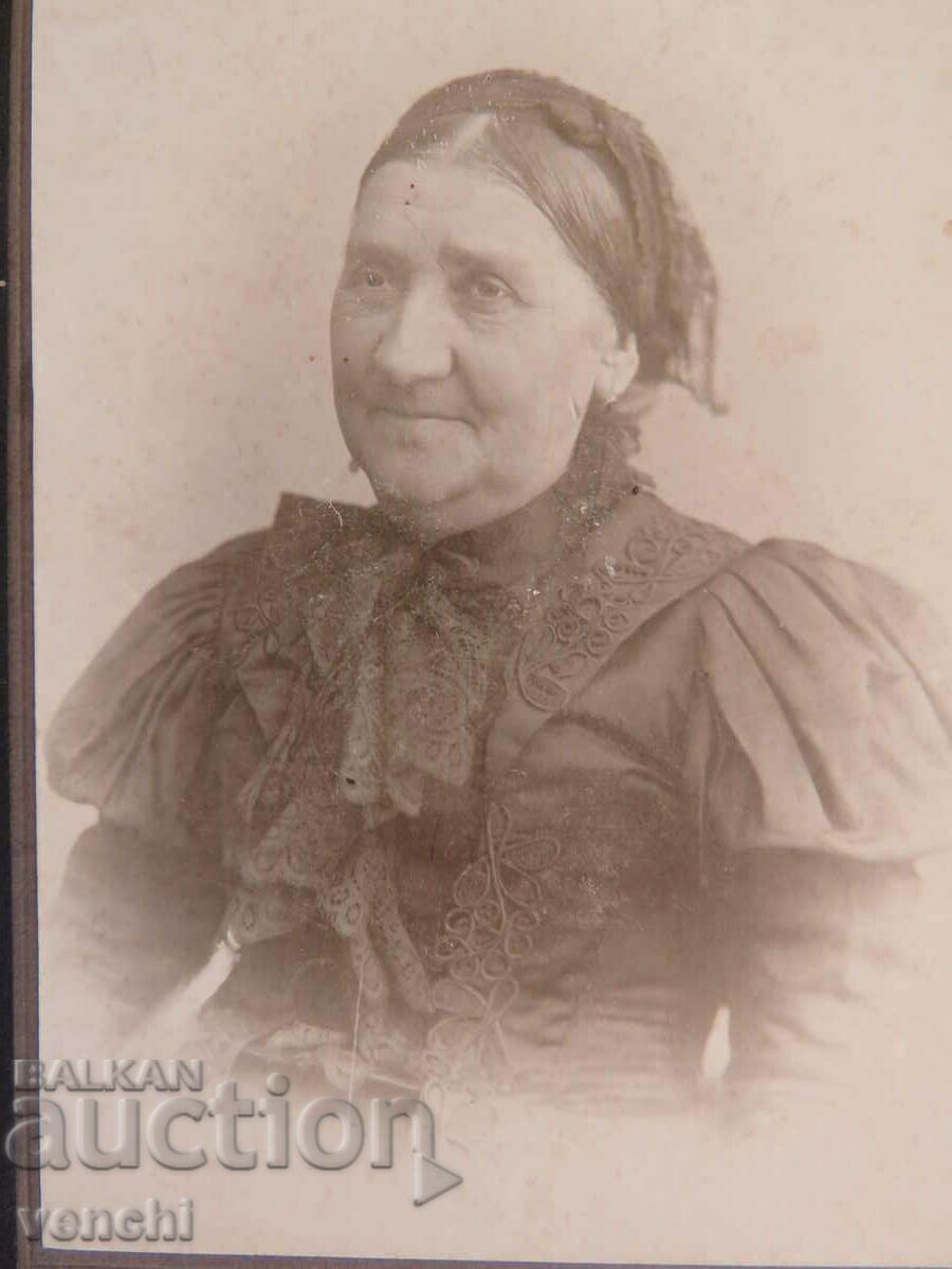 OLD PHOTO - CARDBOARD - SVISHTOV with price 24.99 BGN | € 12.78 OLD PHOTO - CARDBOARD - SVISHTOV with price 24.99 BGN | € 12.78