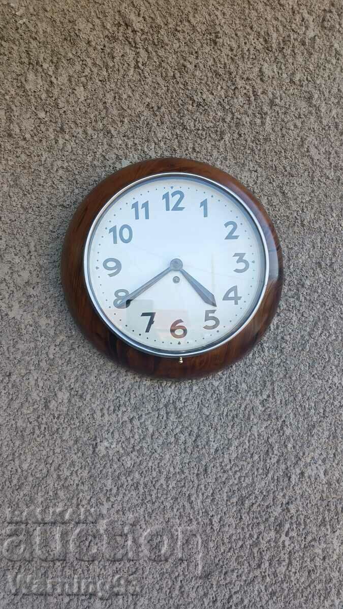Παλιό αυστριακό ρολόι τοίχου - AKD - Αντίκα - 1930