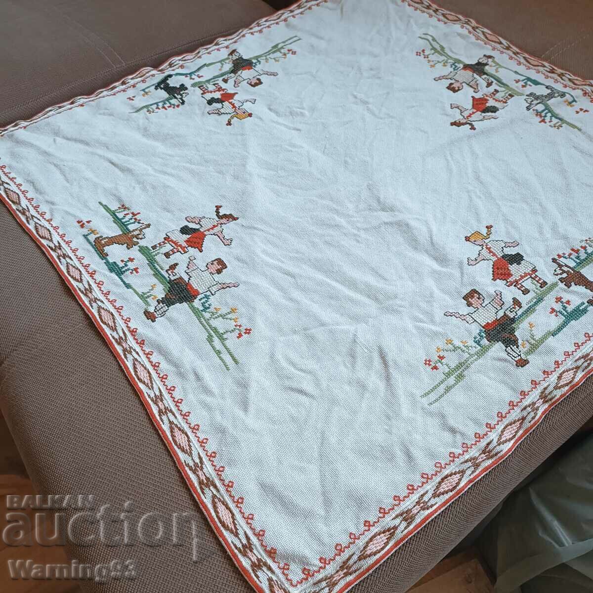 Παλιό βουλγαρικό χαλί με λαϊκά μοτίβα - 60/60cm - 6